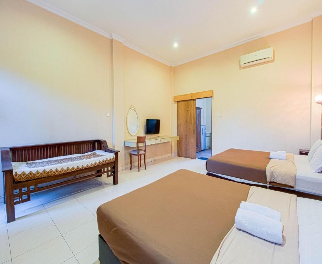 D'Talent Hotel Yogyakarta Eksteriør billede