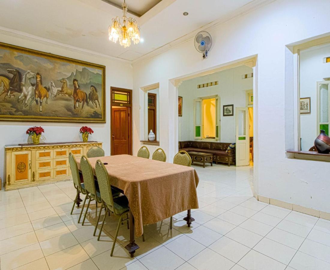 D'Talent Hotel Yogyakarta Eksteriør billede