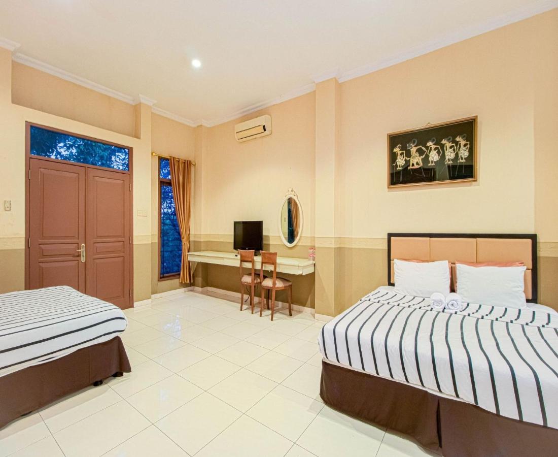 D'Talent Hotel Yogyakarta Eksteriør billede